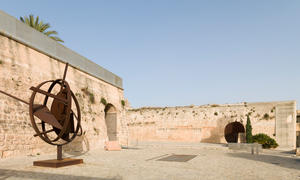 ES BALUARD MUSEU - EXPOSICIONES DE OTOÑO CON MIGUEL ÁNGEL CAMPANO Y TERESA MARGOLLES ES BALUARD MUSEU - EXPOSICIONES DE OTOÑO CON MIGUEL ÁNGEL CAMPANO Y TERESA MARGOLLES